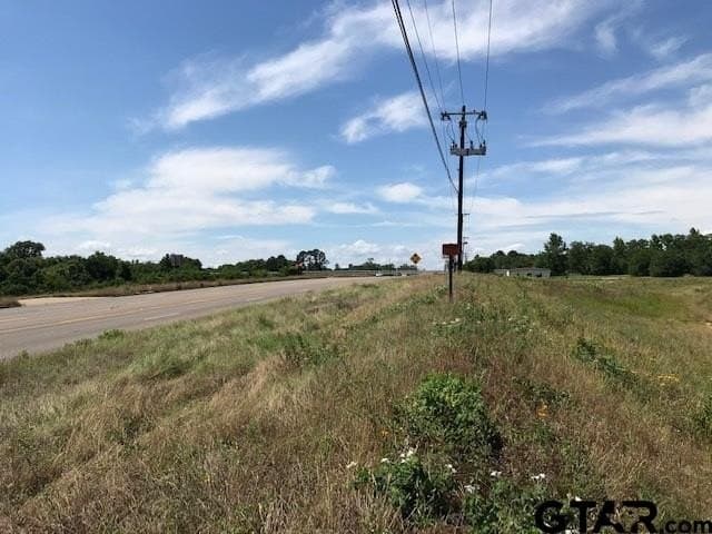 10.53 acres in Smith County gallery image 3