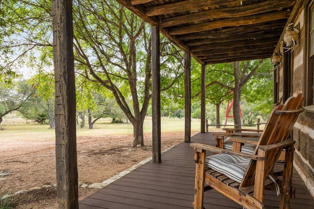 10.42 acres in Gillespie County - photo 2