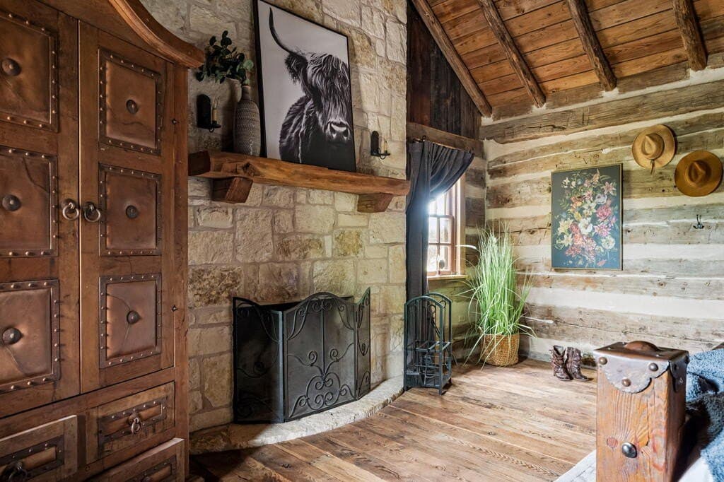 10.42 acres in Gillespie County - photo 17