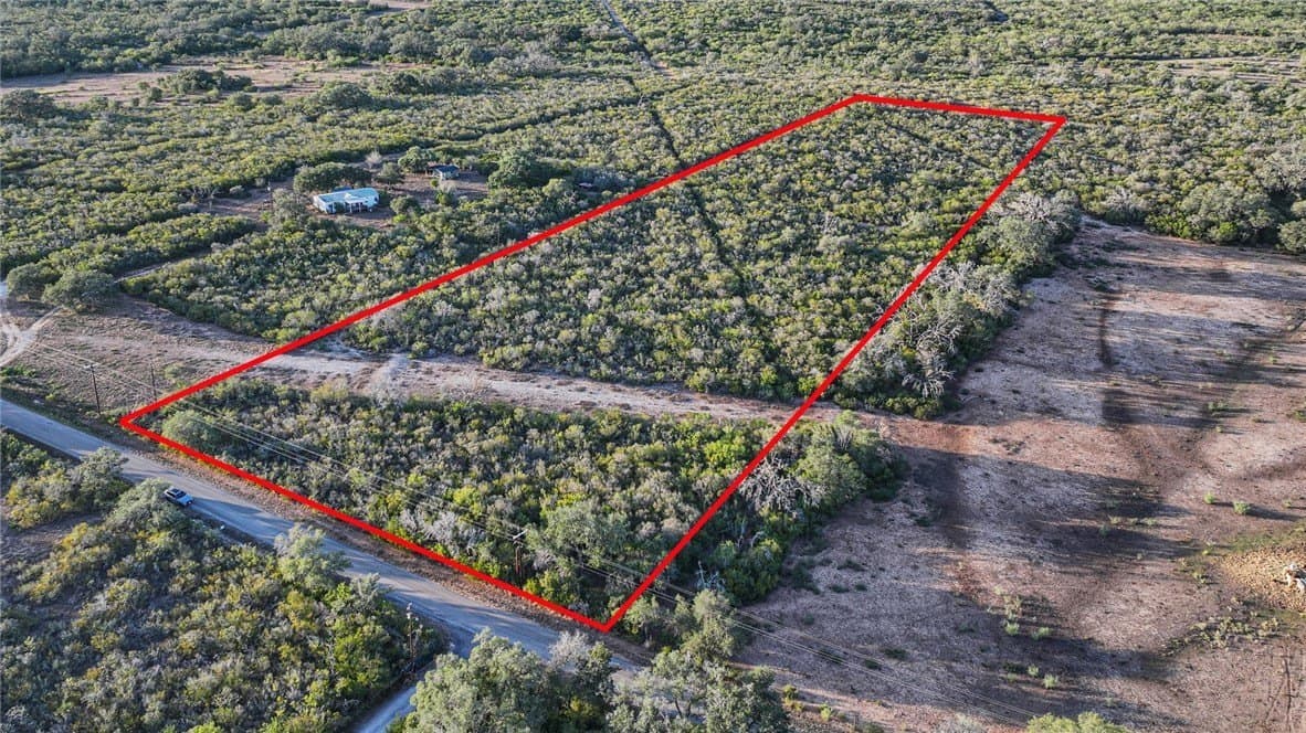 7.96 acres in Bee County - photo 2
