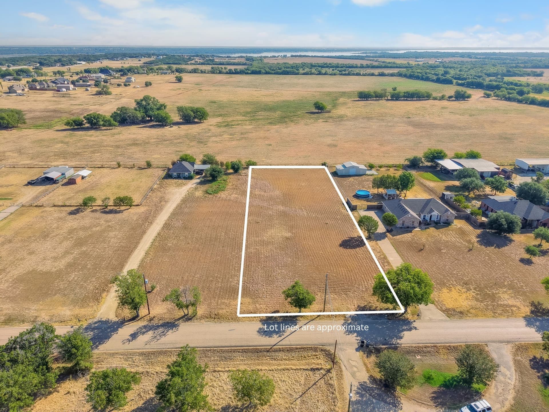 1 acres in McLennan County - photo 2
