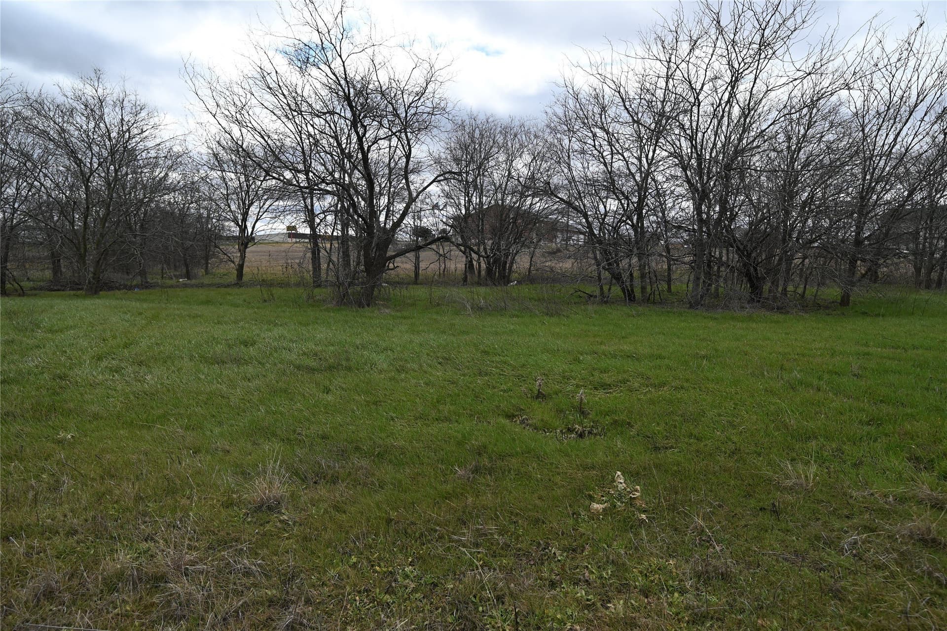 2.84 acres in Ellis County - photo 9