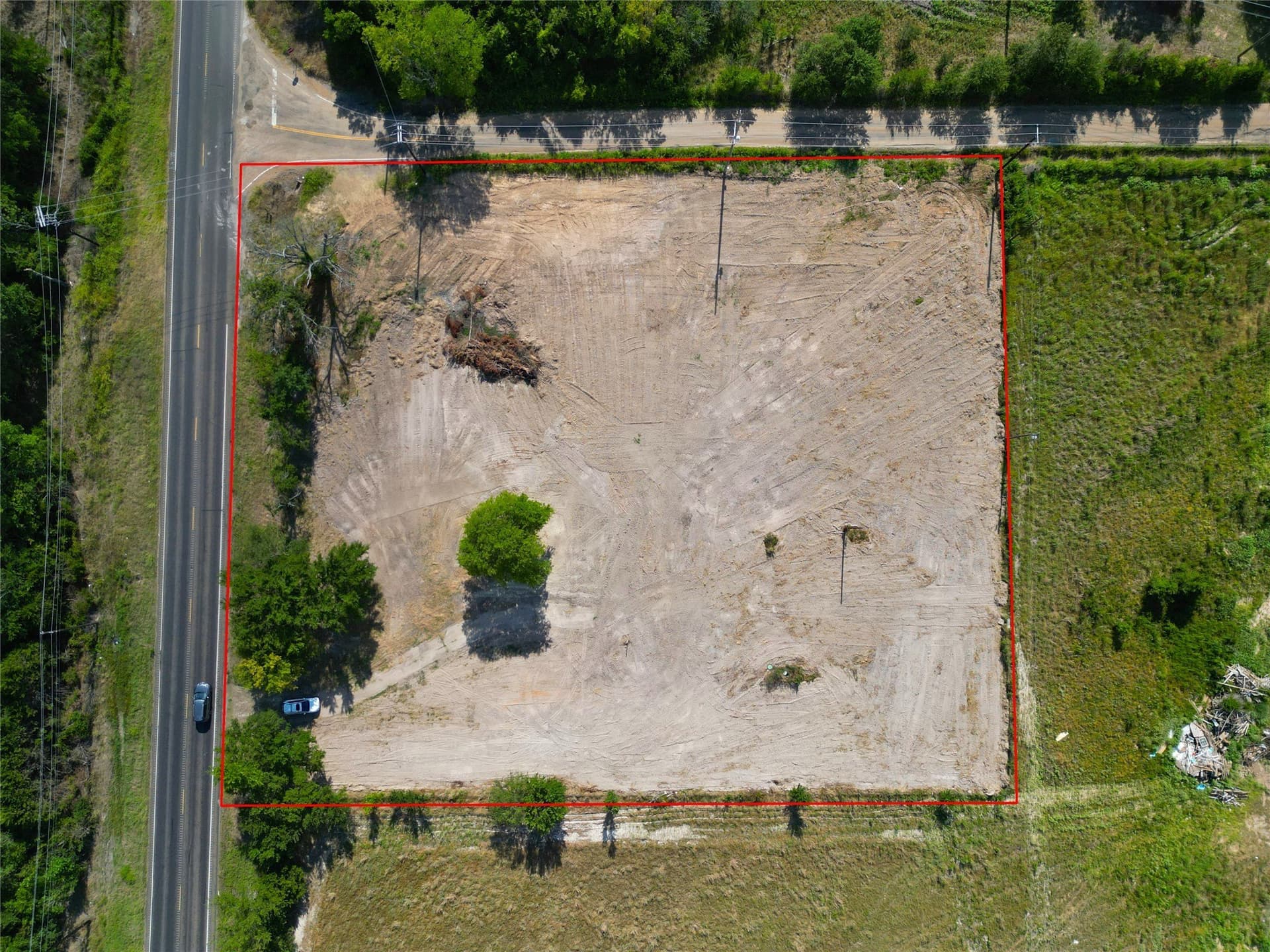 2 acres in Henderson County gallery image 4