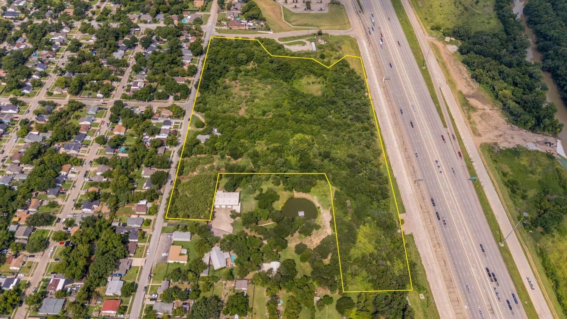 16.31 acres in Dallas County - photo 2