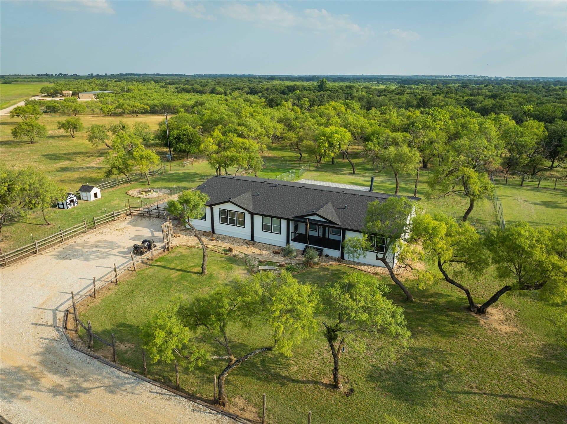 476 acres in Comanche County - photo 5