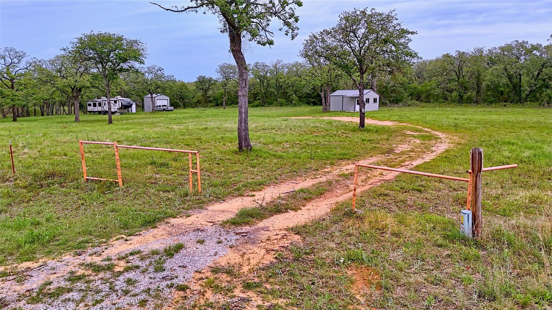 8.66 acres in Montague County - photo 12