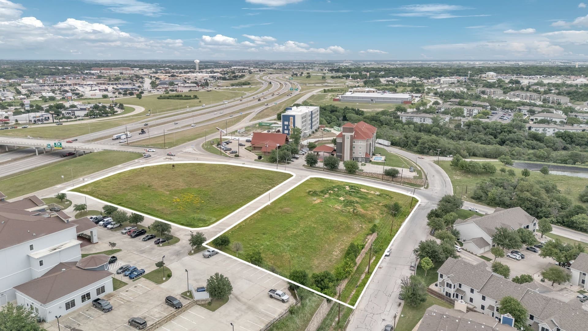 3.01 acres in Tarrant County gallery image 4