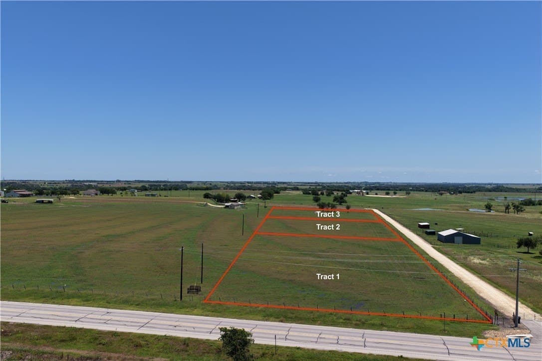 3 acres in Lavaca County gallery image 3