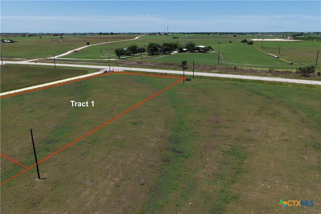 3 acres in Lavaca County - photo 8