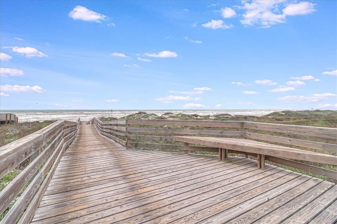0.13 acres in Nueces County - photo 23