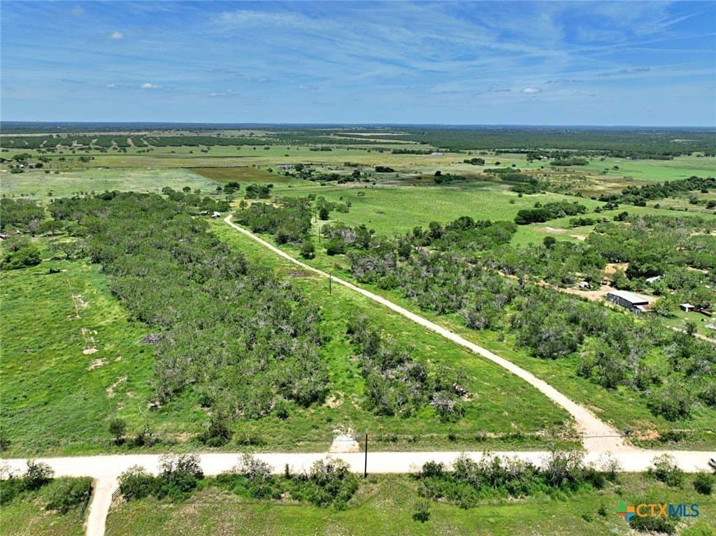 10.83 acres in Wilson County - photo 2