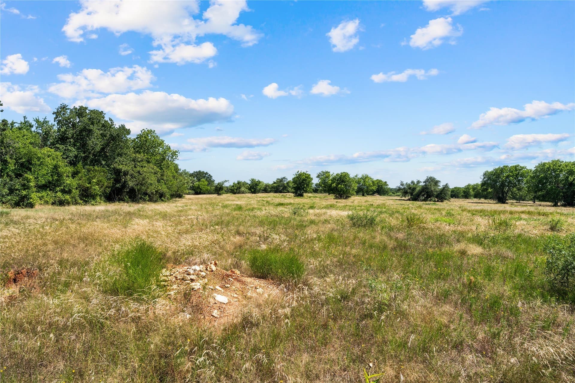 6.68 acres in Hill County - photo 3