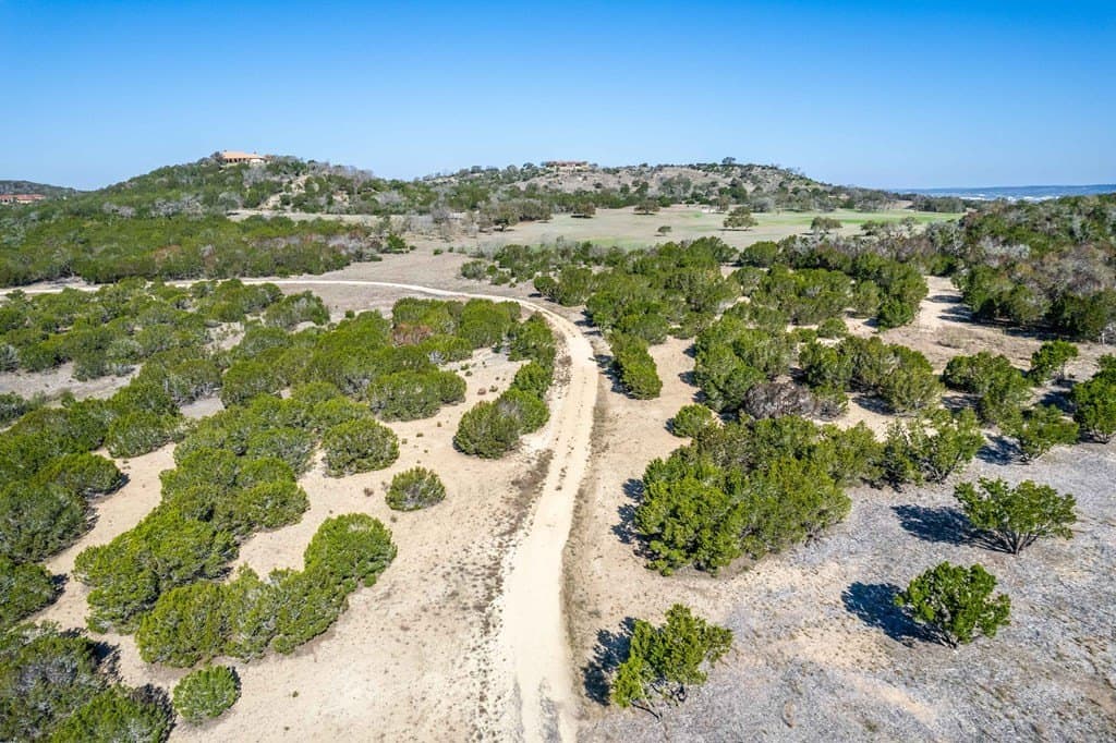 5.17 acres in Kerr County - photo 9
