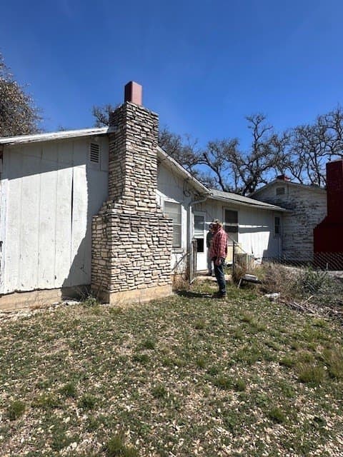 10 acres in Gillespie County gallery image 3