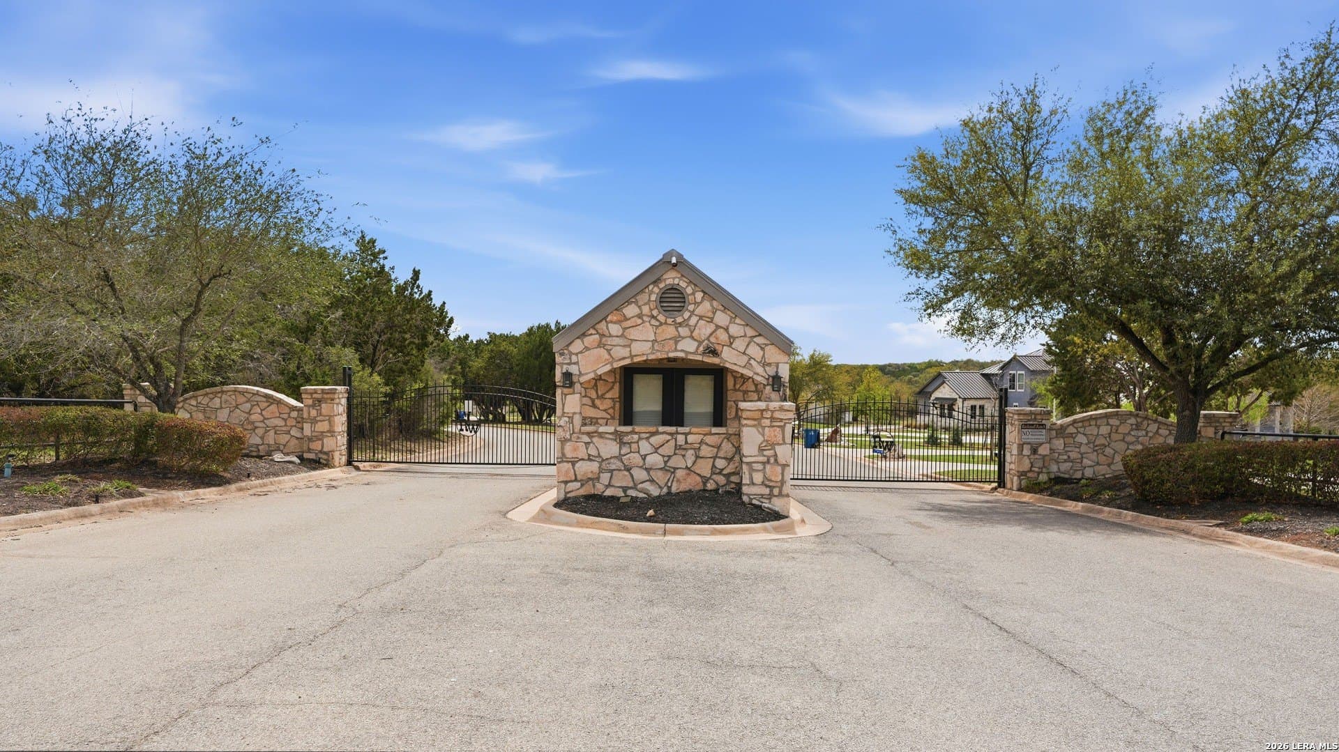 1.49 acres in Comal County gallery image 2