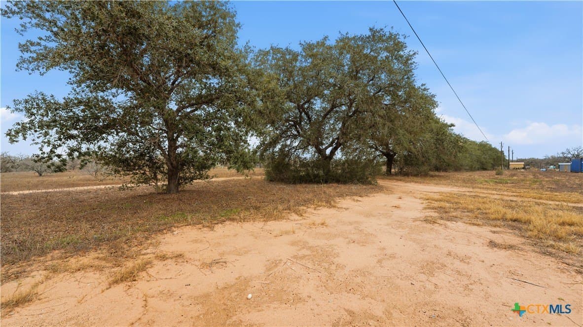 5 acres in Wilson County - photo 7