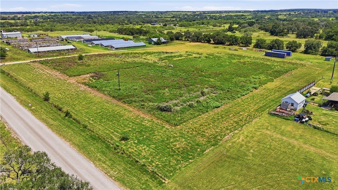 5 acres in Wilson County