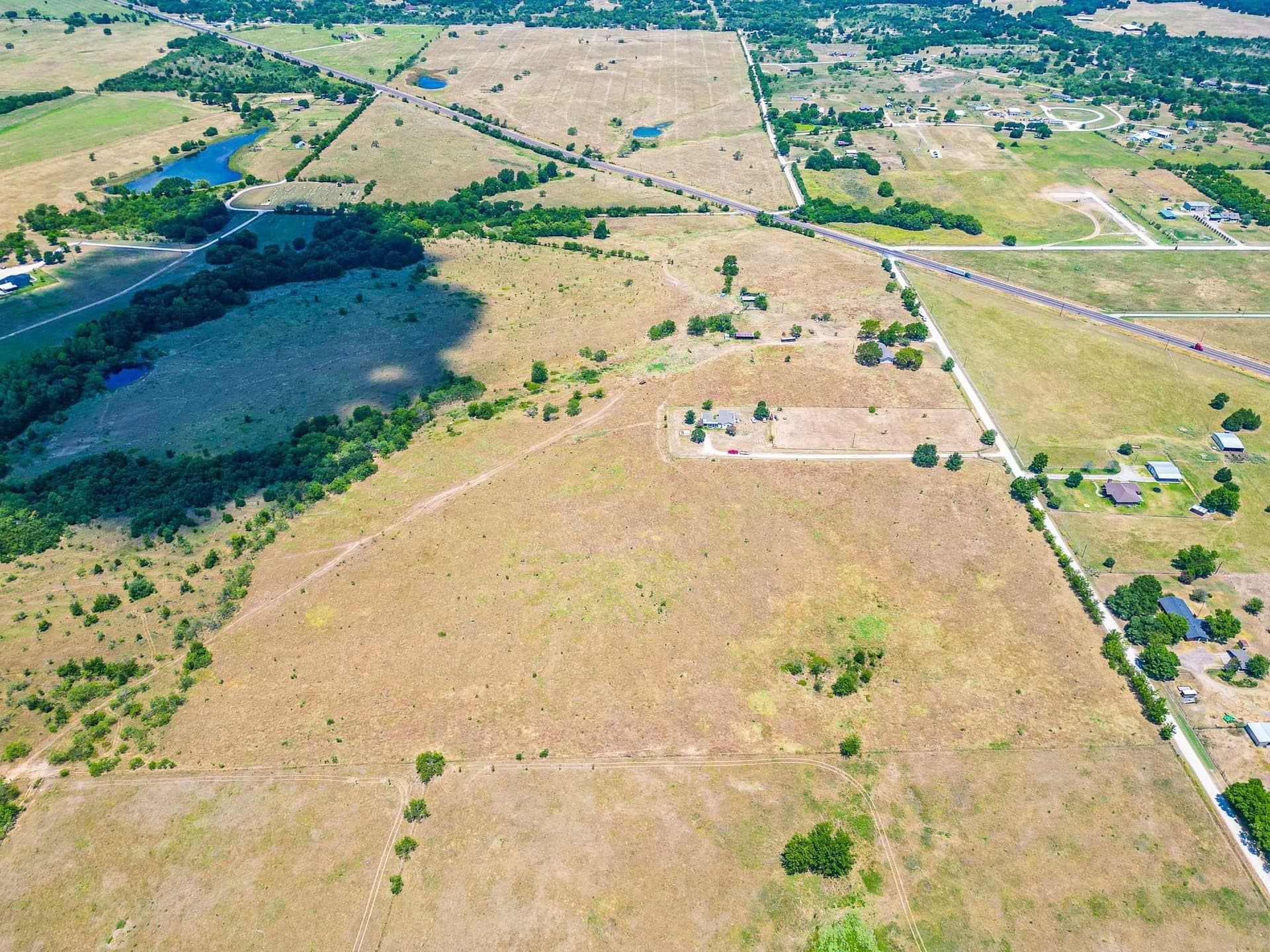 30 acres in Navarro County - photo 12