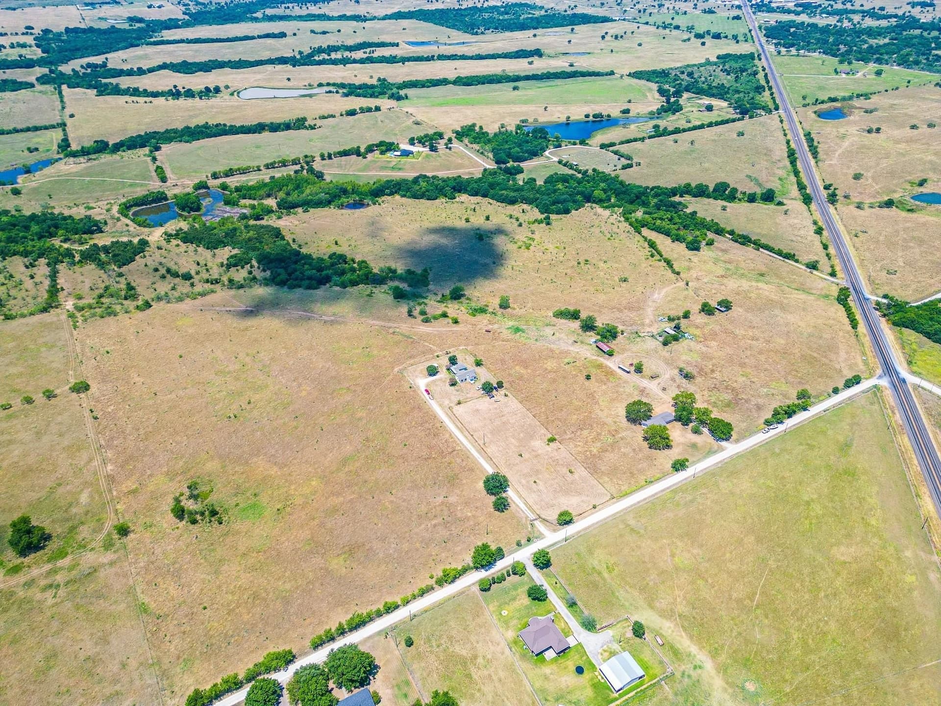 30 acres in Navarro County featured view