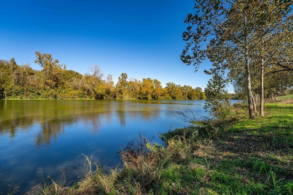 4.91 acres in Fayette County - photo 12