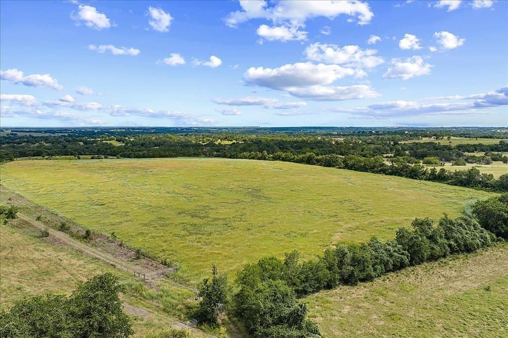 34.09 acres in Fayette County - photo 7