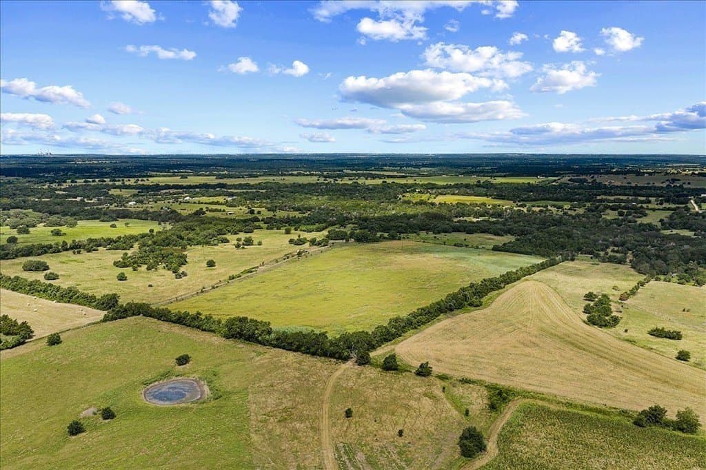 34.09 acres in Fayette County gallery image 3