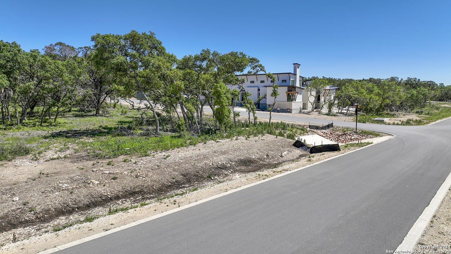 1.05 acres in Comal County - photo 15