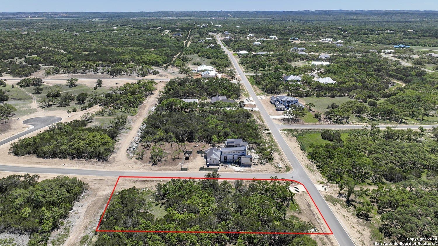 1.05 acres in Comal County - photo 8