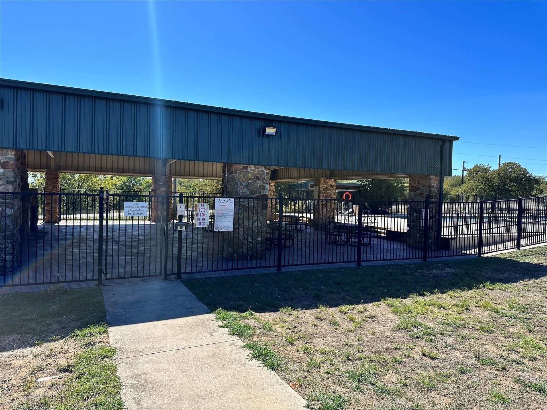 2.01 acres in Montague County - photo 24