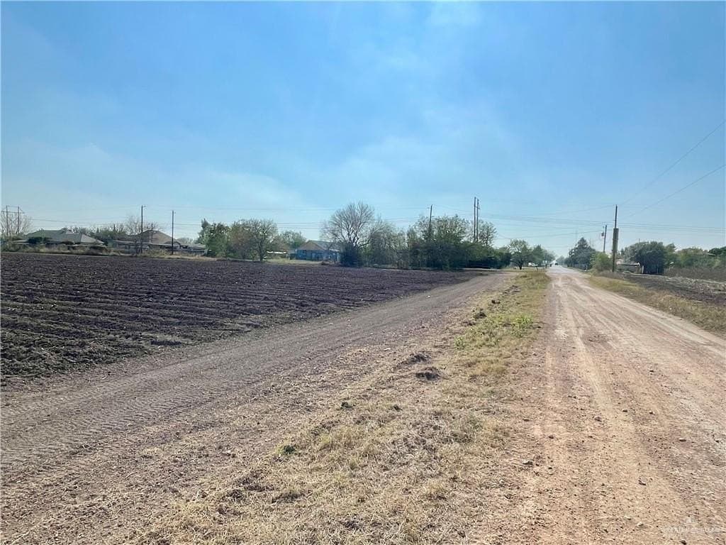 9.66 acres in Hidalgo County gallery image 2