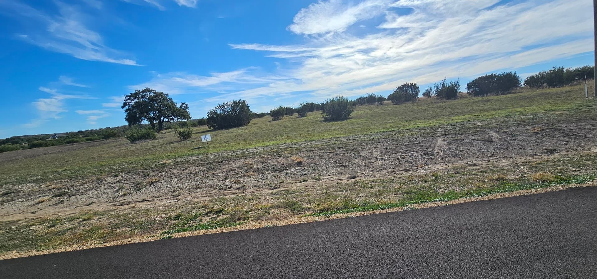 2.08 acres in Hood County