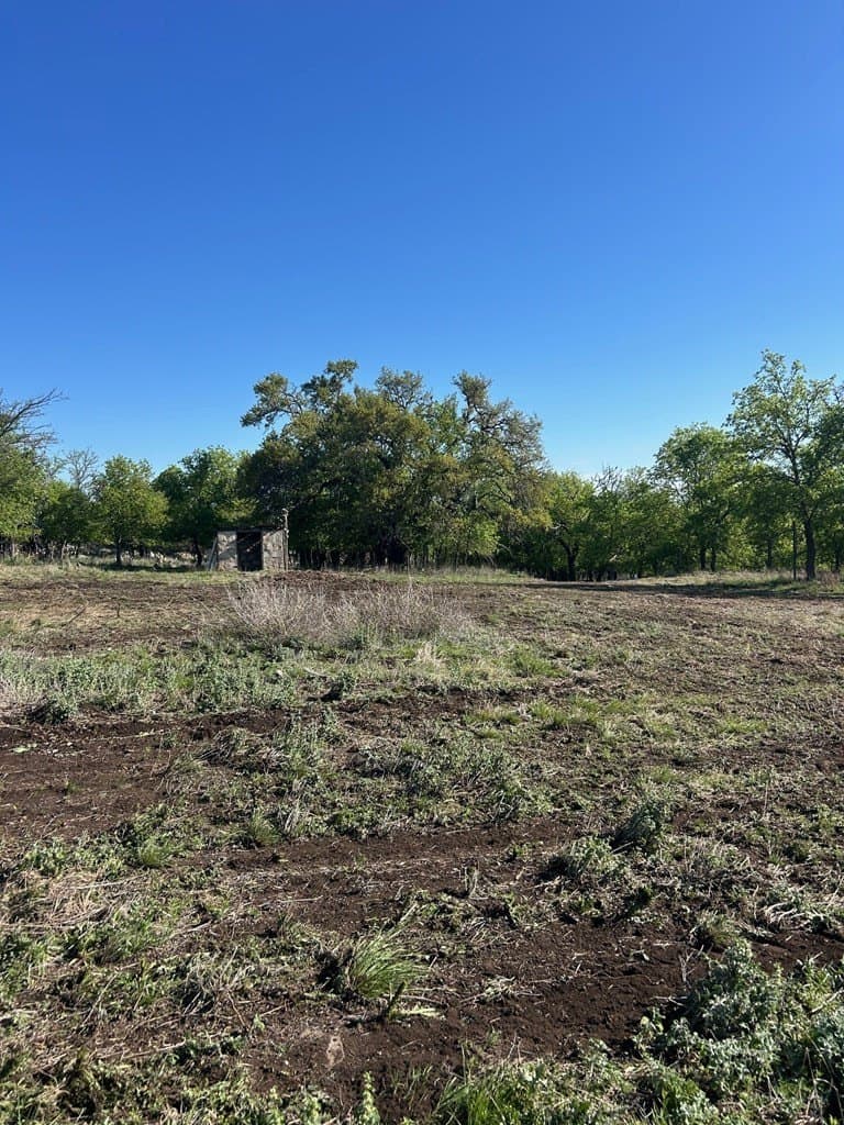 1.64 acres in Gillespie County gallery image 3