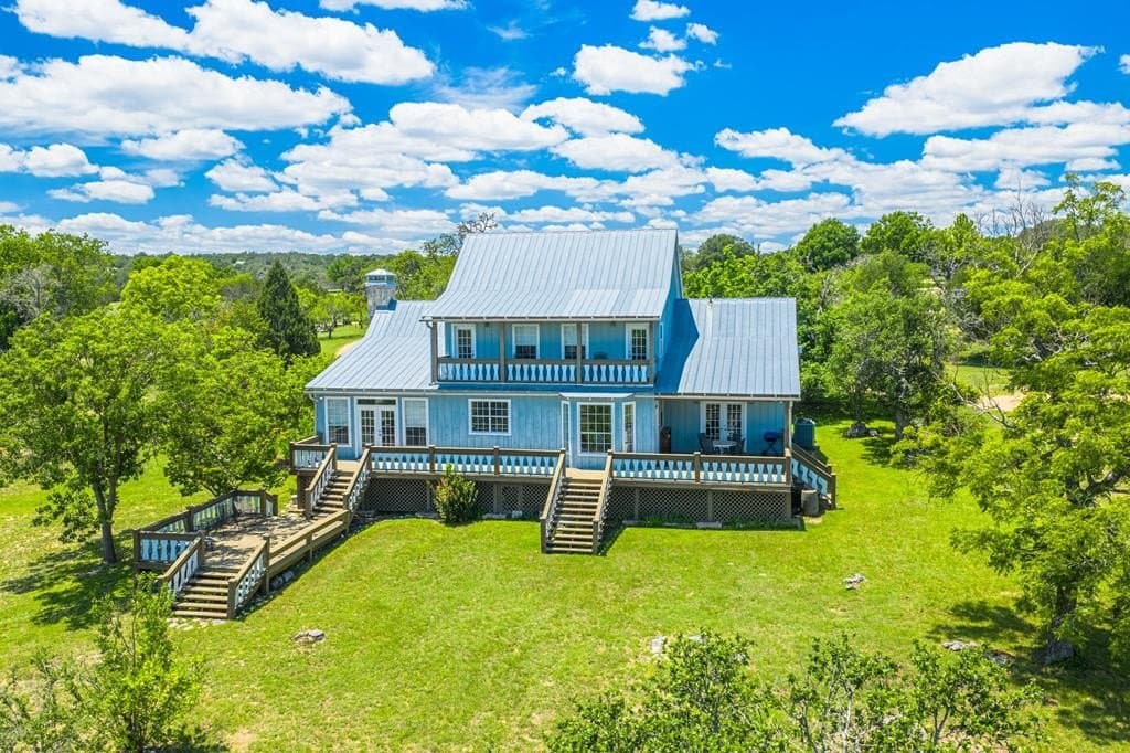 23.95 acres in Gillespie County gallery image 4
