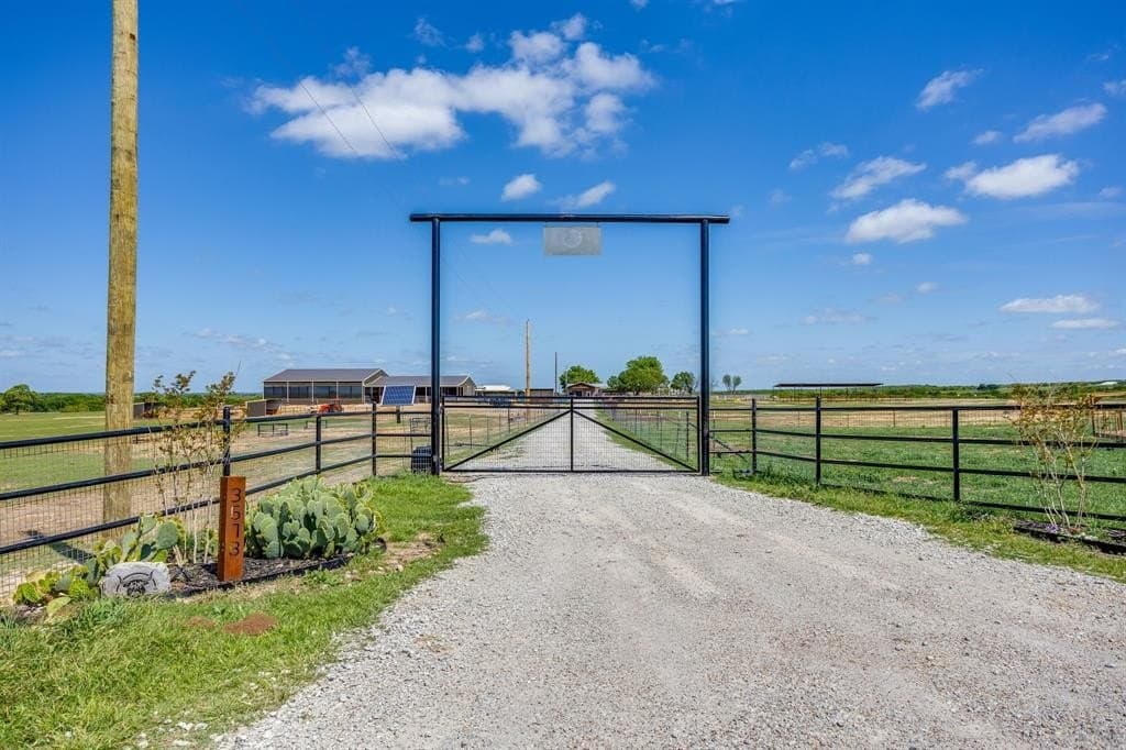 37.77 acres in Wise County