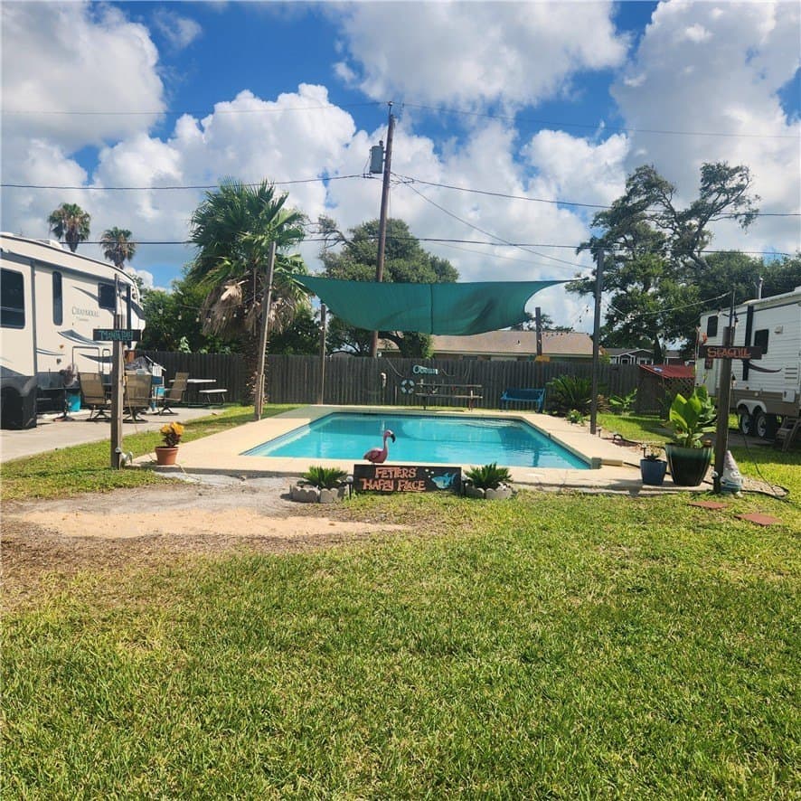 0.33 acres in Aransas County - photo 2