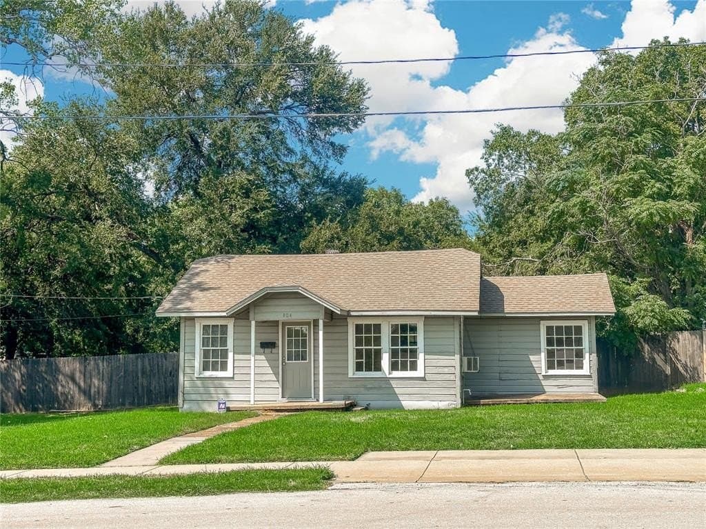 0.45 acres in Tarrant County featured view