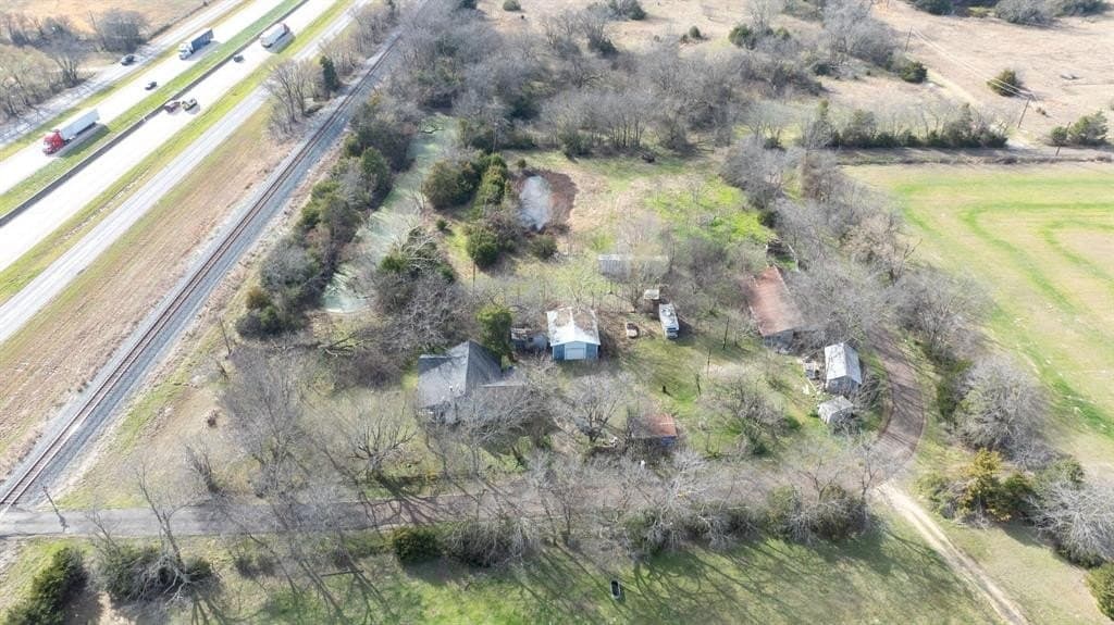 10 acres in Hopkins County gallery image 3