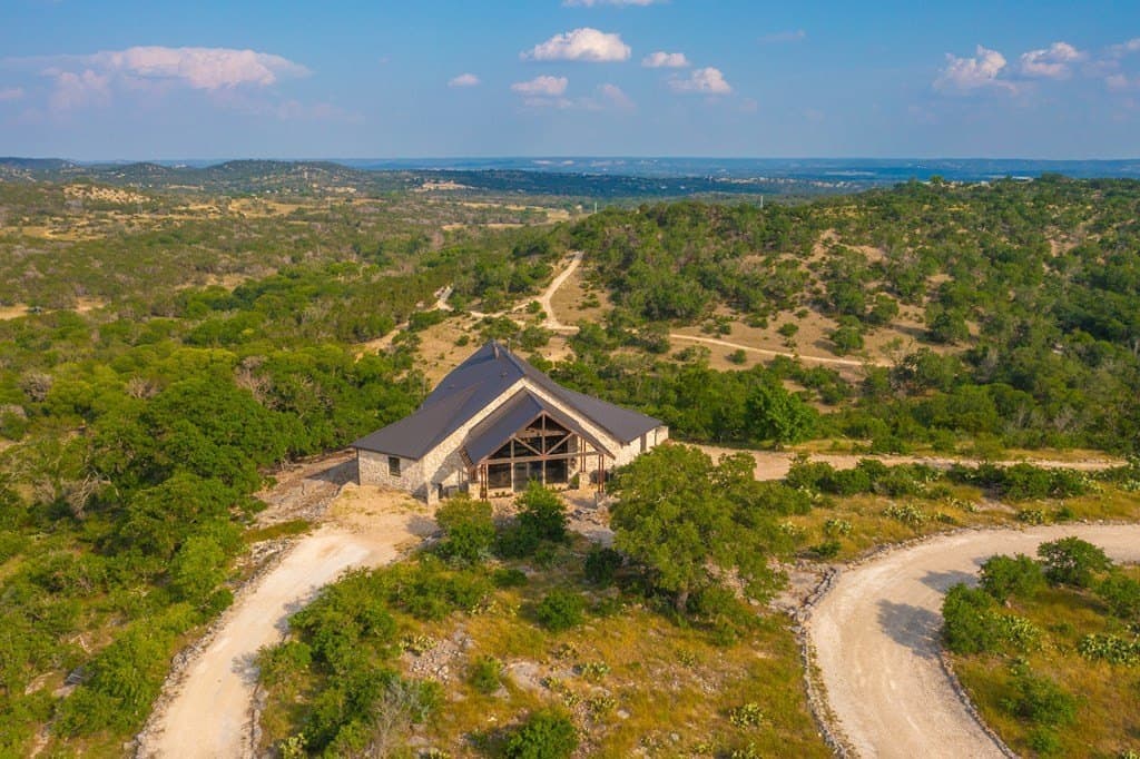 31.61 acres in Kerr County gallery image 2