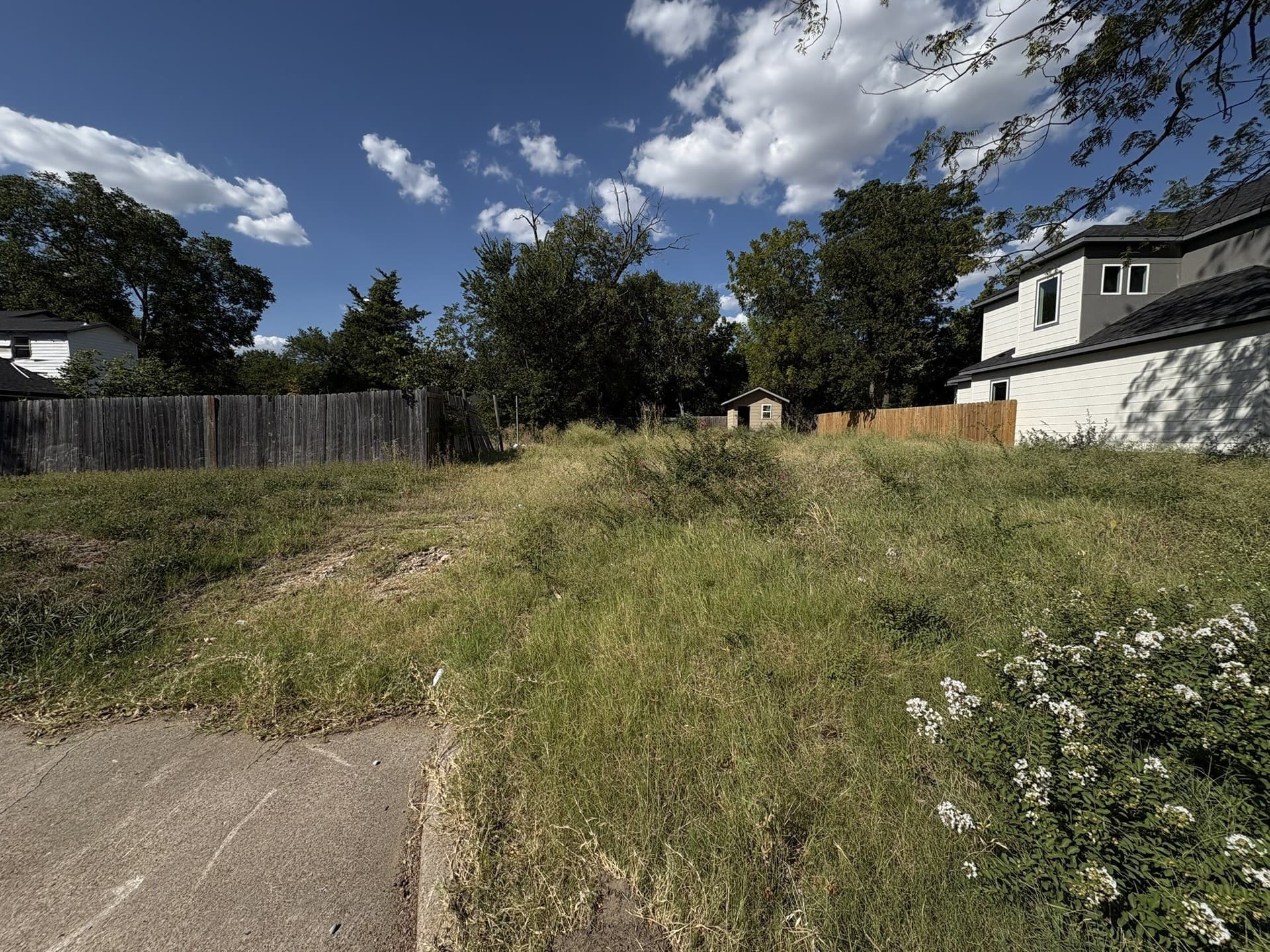 0.12 acres in Ellis County - photo 5