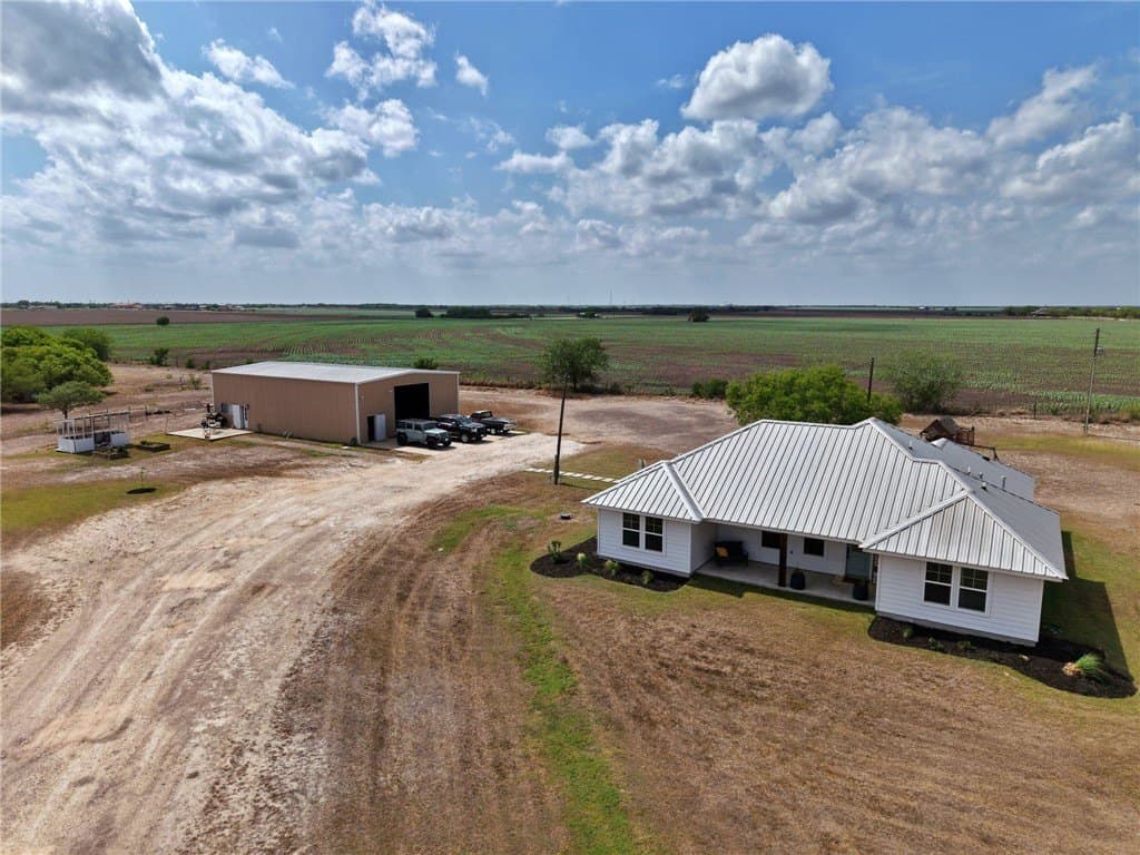 10.3 acres in Jim Wells County