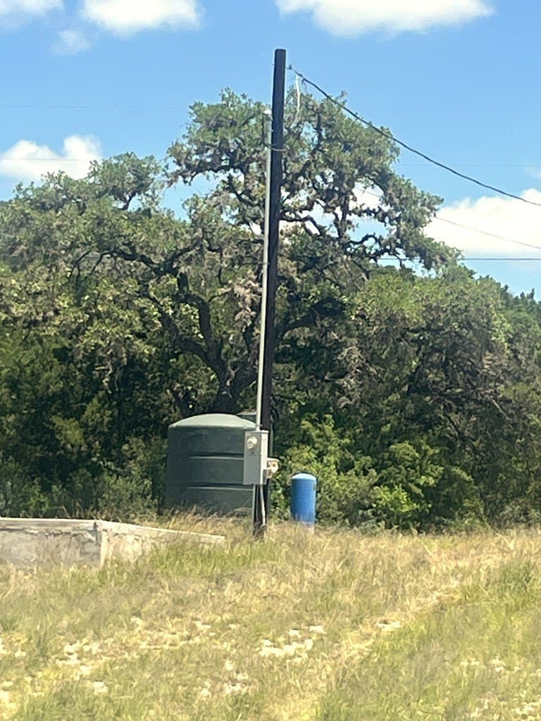 8.92 acres in Uvalde County - photo 10
