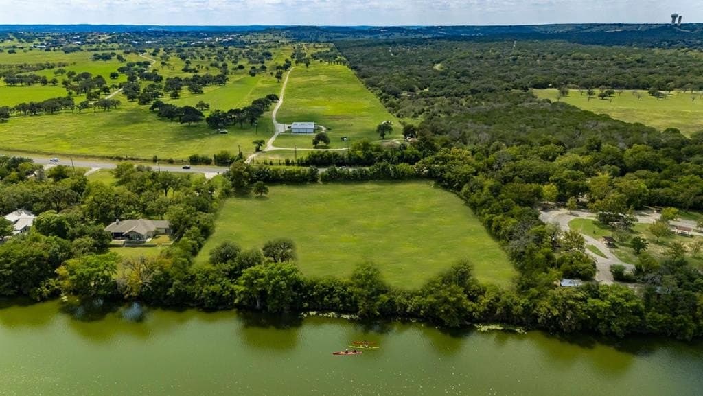 4.36 acres in Kerr County