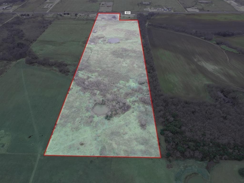 35.88 acres in Hill County gallery image 2