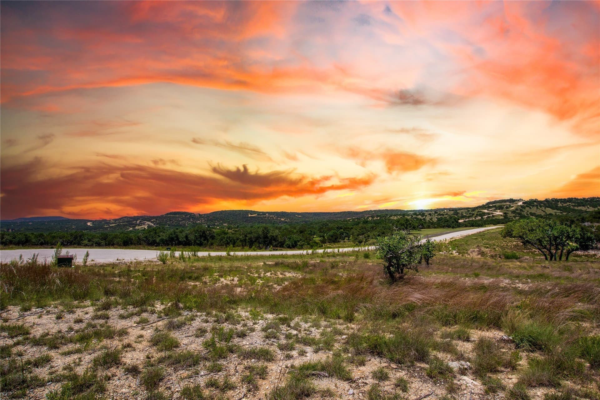 5.3 acres in Blanco County - photo 2
