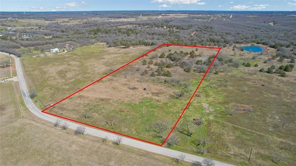 11.1 acres in Cooke County