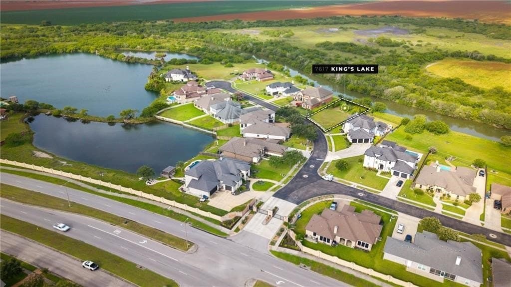 0.28 acres in Nueces County