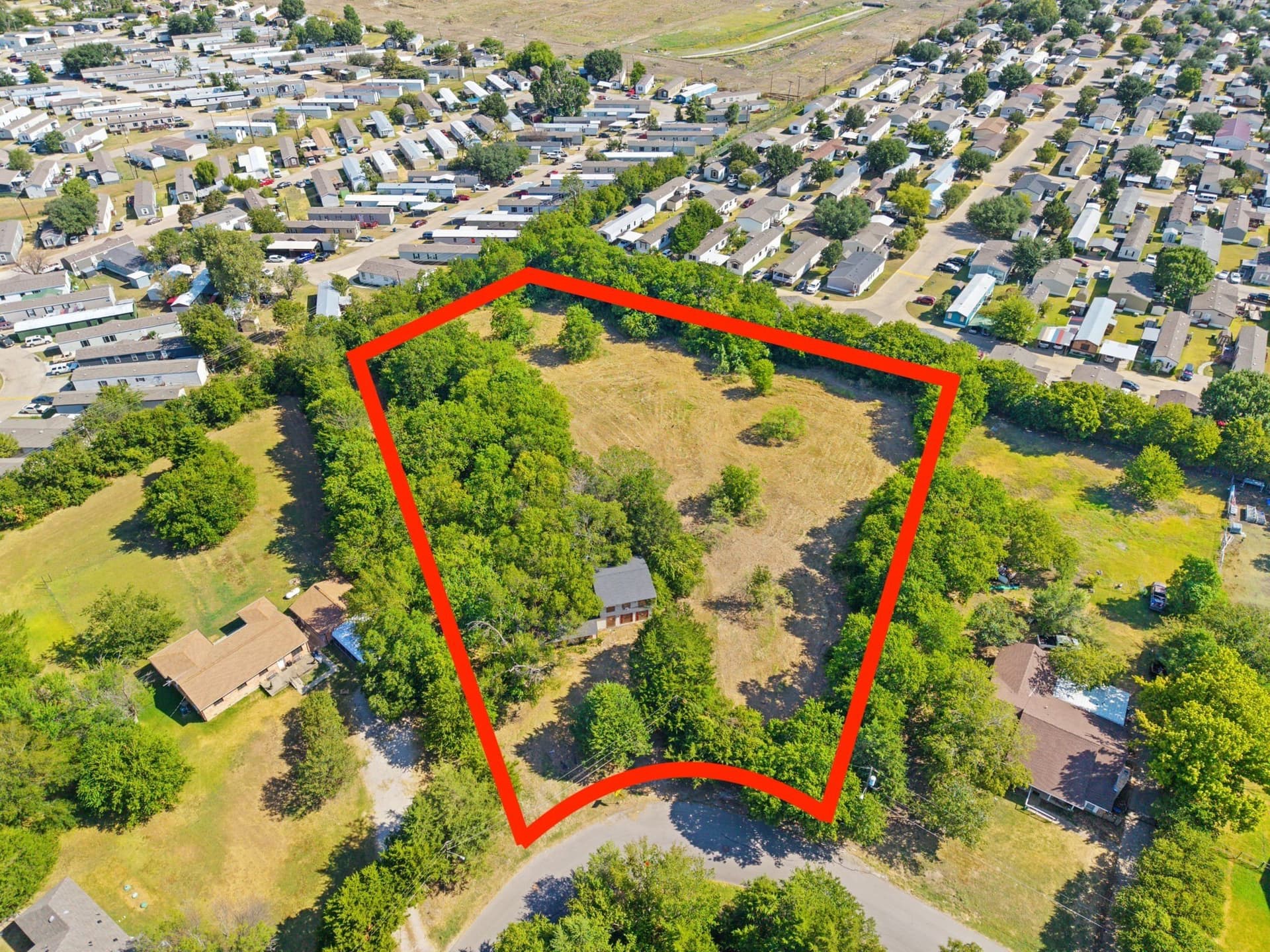 2.85 acres in Dallas County