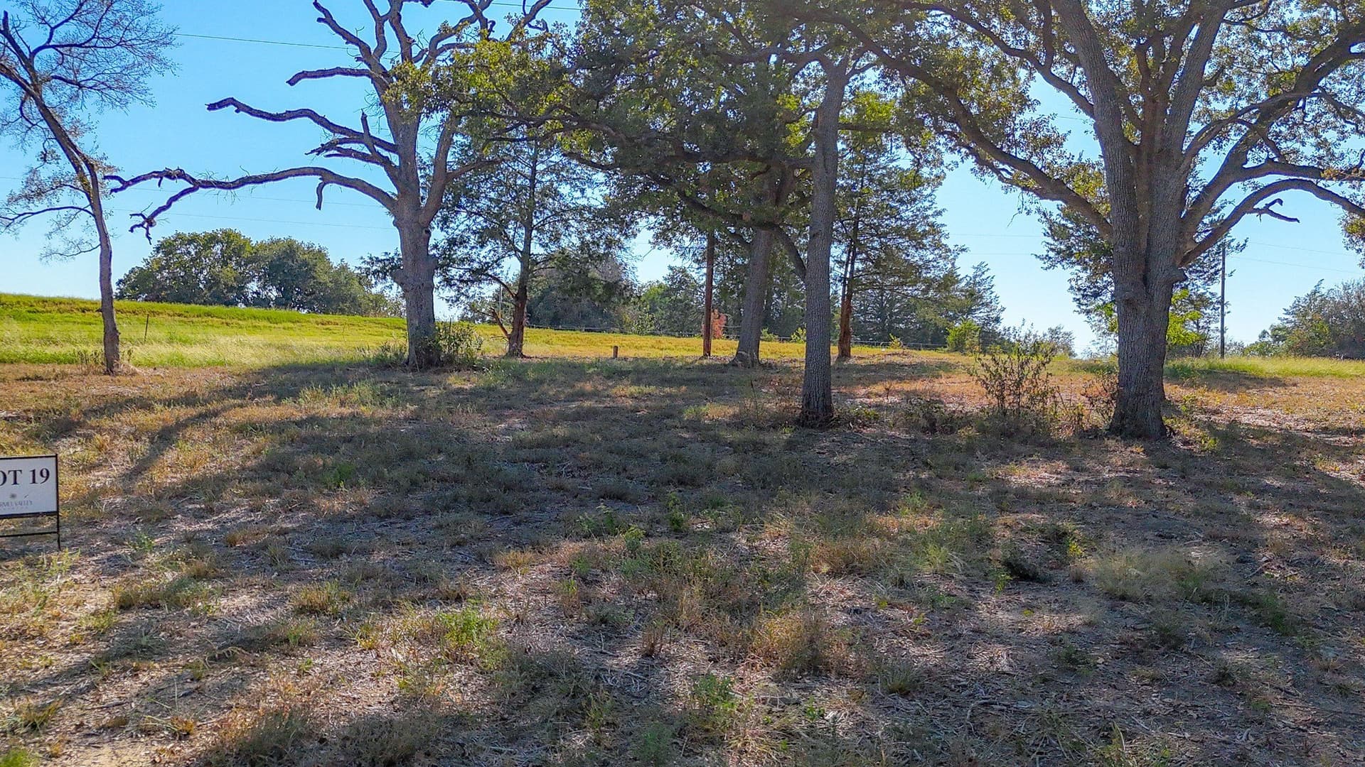 1.01 acres in Navarro County - photo 13