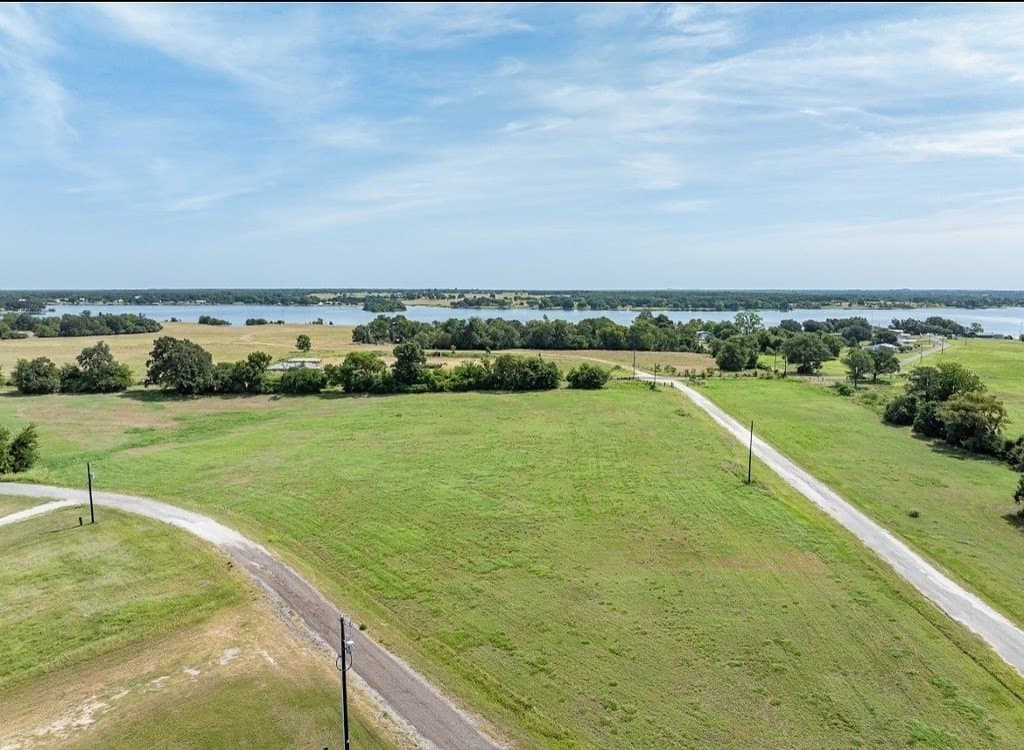 1.34 acres in Limestone County