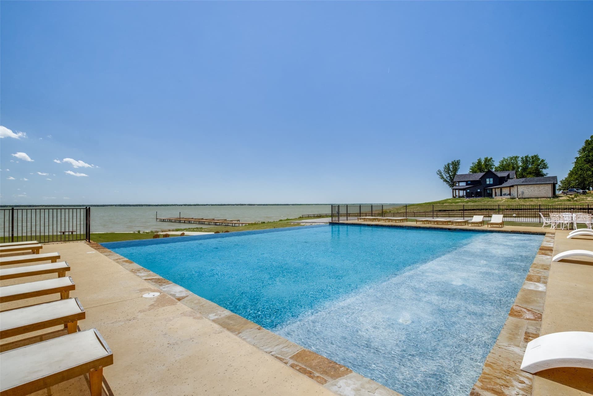 0.55 acres in Kaufman County - photo 11